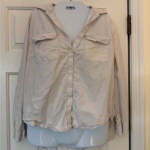 🩷 3/$18 Linen and cotton off white Button-Up Shirt